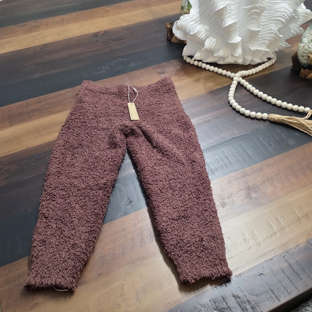 SKIMS TODDLERS COZY KNIT JOGGER 4-5/GARNET/NWT